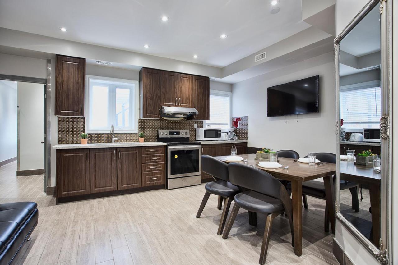 Toronto Rooms And Suites Luaran gambar