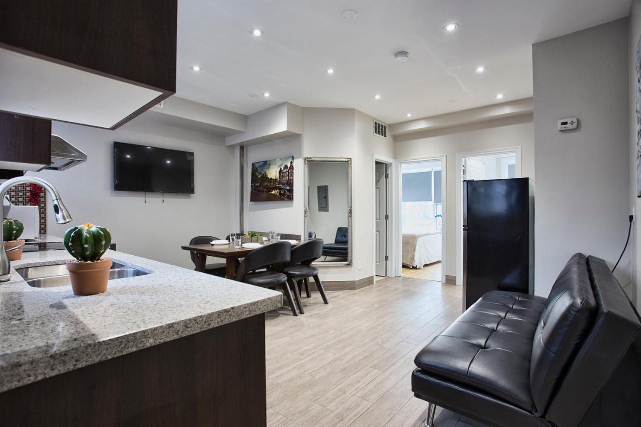 Toronto Rooms And Suites Luaran gambar