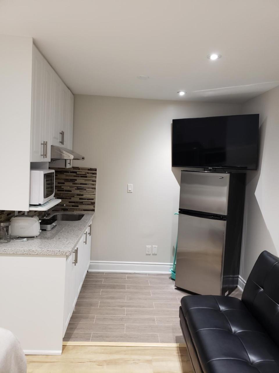 Toronto Rooms And Suites Luaran gambar