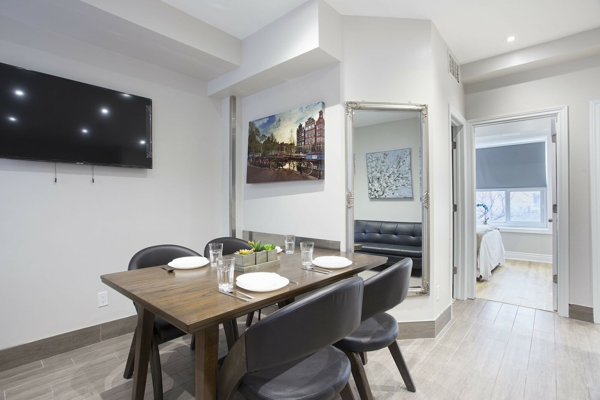 Toronto Rooms And Suites Luaran gambar
